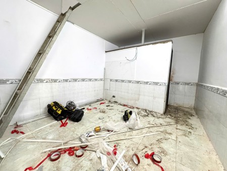 ĐANG XÂY NHIỀU PHÒNG DÃY TRỌ GÁC CAO TẦNG TRỆT