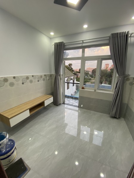 Trống 2/6 phòng cần cho thuê ở khu vực Thủ Đức