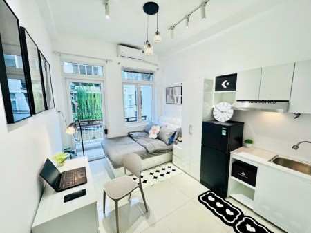 CHO THUÊ CĂN HỘ BAN CÔNG RIÊNG VIBE CỰC CHILL GIỮA TRUNG TÂM PHÚ NHUÂNN