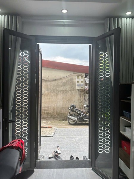 Đi đến slide 8