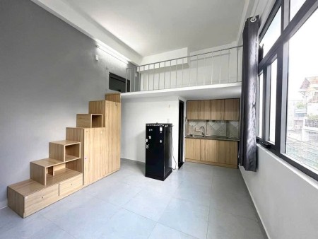 Phòng duplex cửa sổ thoáng ngay Mai Chí Thọ, thang máy, full nội thất giá tốt