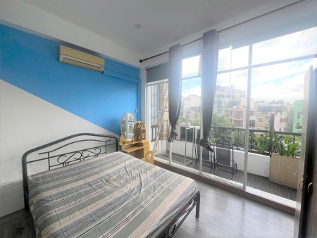 Căn hộ Dịch Vụ, Có Ban Công, 1 Phòng Ngủ Riêng Biệt, Ngay Tòa Nhà Viettel, Vincom 3 Tháng 2