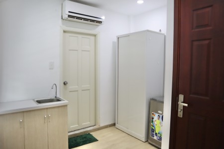 Gần Phố Tây Phòng Gác Mái 3,5tr NgCư Trinh ngay trung tâm Q1