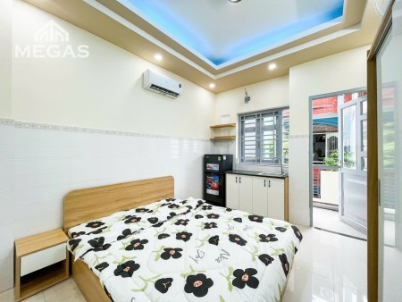 CHO THUÊ PHÒNG BAN CÔNG LỚN ĐÓN NẮNG , 32m2 , GIÁ TỐT - GẦN VÒNG XOAY DÂN CHỦ, TOÀ NHÀ VIETTEL