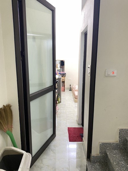 GÓC TÌM ROOMATE T11 - CÓ THỂ VÀO Ở LUÔN. Mình cần tìm thêm 1 nữ ở ghép