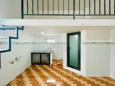 DUPLEX GÁC CAO – NỘI THẤT CƠ BẢN - AN NINH – CÁT LÁI, QUẬN 2