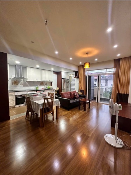 Chung cư Nguyễn Phúc Nguyên, Q3: 77m2, 2PN, NTCB, 12tr/th. Căn góc