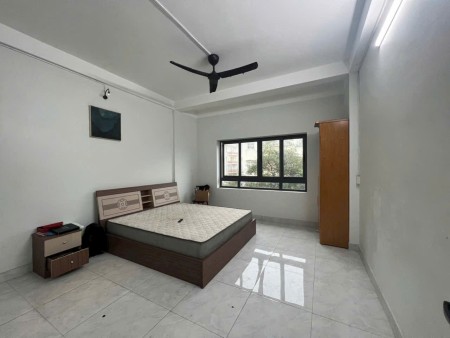 C/c Trần Quốc Thảo, P6, Quận 3 chỉ 9,5tr căn 2p ngủ, ban công