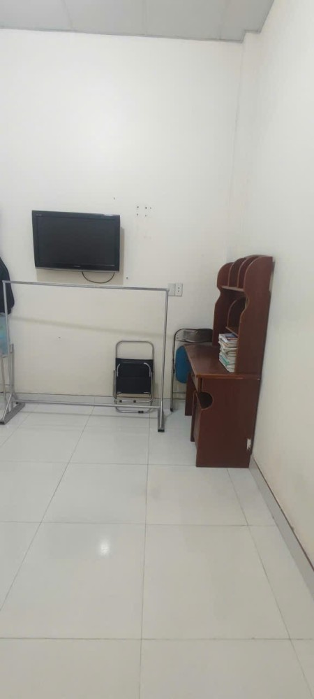 Phòng máy lạnh, phòng thường giá tốt Q12