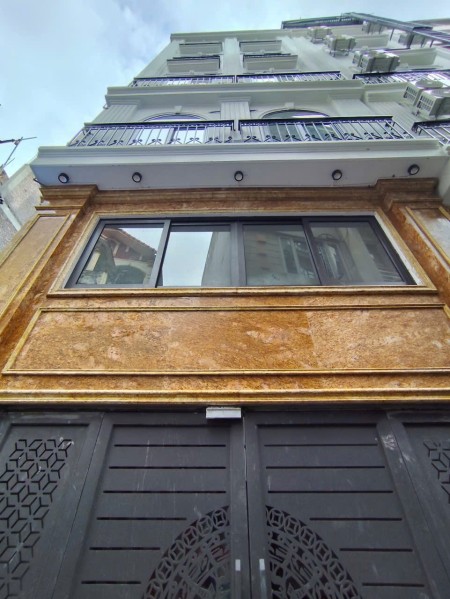 Cho thuê phòng có ban công siêu thoáng