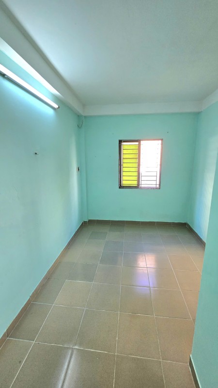 Phòng Trọ Yên Tĩnh Hiếm Có Giữa Quận 10 – Ai Cũng Muốn Ở!