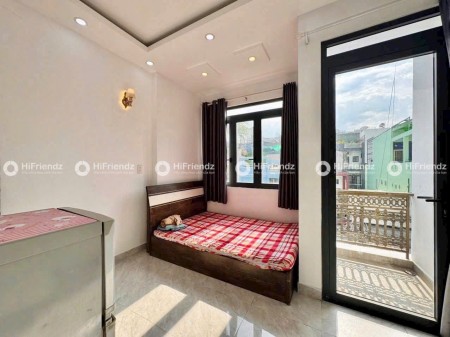 Phòng full nội thất – ban công thoáng – thang máy hiện đại ngay Quách Hữu Nghiêm Tân Phú