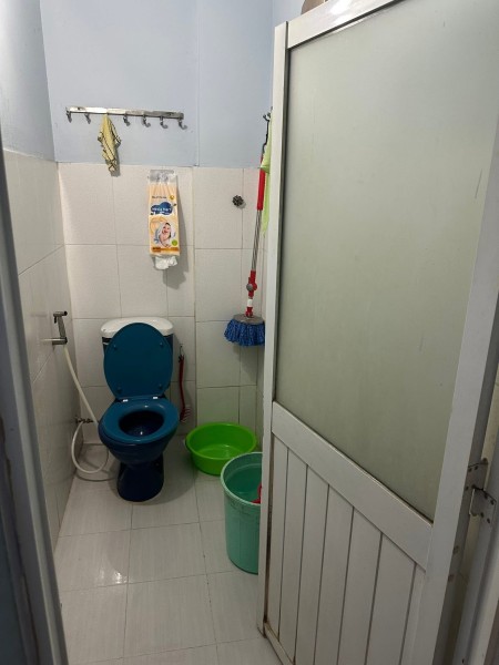 Cho thuê nhà nguyên căn hẻm 1/ Lê Liễu 4x13 1 lầu