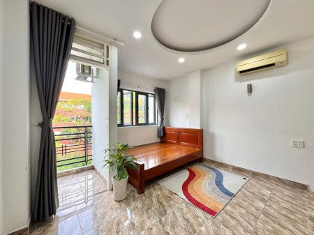 PHÒNG BAN CÔNG FULL NỘI THẤT NGAY CV GIA ĐỊNH