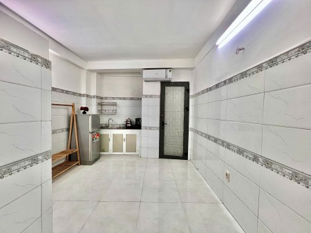 PHÒNG 25M2 ĐẦY ĐỦ TIỆN NGHI, QUẬN TÂN PHÚ, GẦN AEON TÂN PHÚ