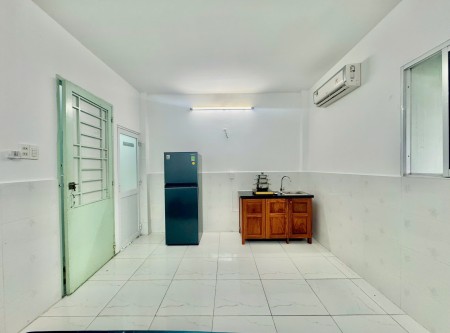 CHO THUÊ PHÒNG 25M2 ĐẦY ĐỦ TIỆN NGHỊ TRÊN ĐƯỜNG HOÀNG SA, QUẬN 3