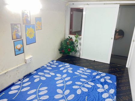 Cho thuê phòng ngõ 3/1 PHẠM TUẤN TÀI Ở LUÔN 1,3 TR