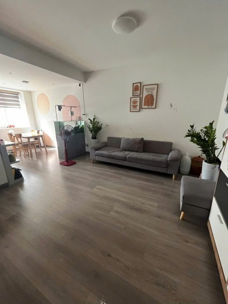 Chung cư Miếu Nổi, Vũ Huy Tấn, BT: 65m2, 2p ngủ, full nội thất, 11triệu