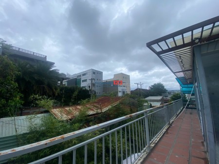 CHO THUÊ VĂN PHÒNG CÔNG TY ( CAFE , BÁN CƠM VĂN PHÒNG ) + NHÀ Ở