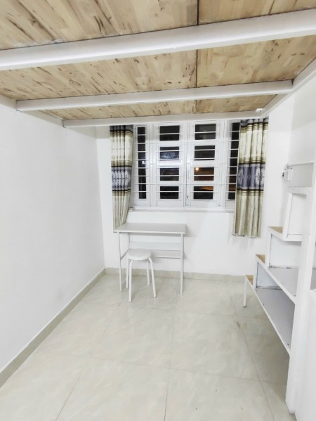 CHO THUÊ PHÒNG CỬA SỔ , 22m2 , ĐƯỜNG ĐINH TIÊN HOÀNG - GẦN HOÀNG SA, CHỢ TÂN ĐỊNH QUẬN 1