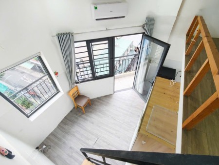 Cho Thuê Căn Hộ Duplex - Ban Công Thoáng Mát - Ko Giới Hạn Người Ở - Gần Học Viện Hàng Ko Tân Bình