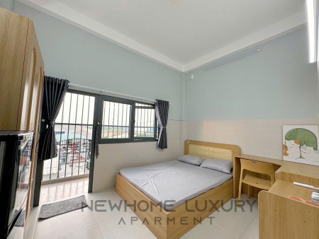  Cho Thuê Căn Hộ Studio Full Nội Thất – Tách Bếp, Ban Công View Sân Bay – Gần Etown & Sân bay TSN