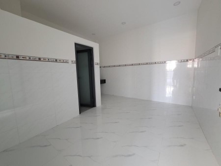 Pass phòng đang ở đầu tháng 12 dọn vào