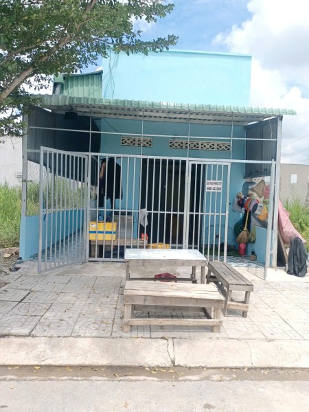 Cho thuê phòng trọ 23m2, chỉ 1500k, ấp Tân Hòa, xã Đức Lập Hạ