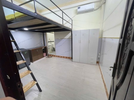 Em cần thêm 1 bạn ở ghép giá 2tr bao hết chi phí ạ