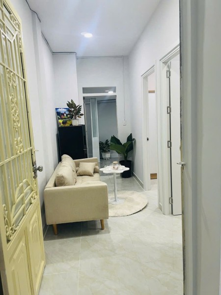 Cho thuê căn hộ Duplex có cửa siêu thoáng – Kênh Tân Hóa, Quận Tân Phú
