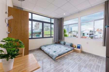 Cho Thuê Phòng Bình Thạnh rộng 35m2, Cửa sổ lớn Full nội thất gần Ngã Tư Hàng Xanh giá chỉ 5Xxx