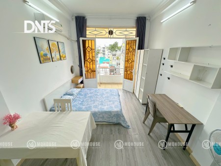 Cho Thuê Phòng Ban Công_Máy Giặt Riêng Gần Công Viên Lê Văn Tám Q1