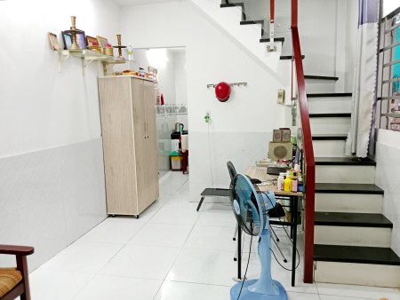 CẦN CHO THUÊ PHÒNG 22 M2 PHƯỜNG 7 QUẬN GÒ VẤP, KHU YÊN TĨNH, AN NINH