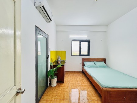 PHÒNG THOÁNG MÁT FULL NỘI THẤT-NGAY ETOWN CỘNG HOÀ