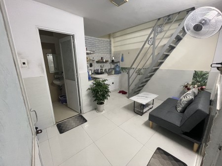 Pass lại phòng trọ tầng 2, thoáng mát, sạch sẽ, yên tĩnh và rất sáng