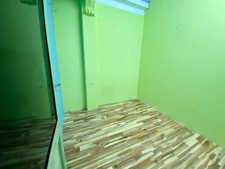 Phòng rẻ - lầu 1 - cửa sổ - An Ninh - Ngay VINCOM PHAN VĂN TRỊ 200M