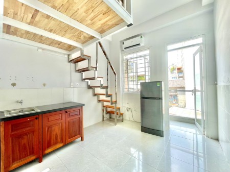 PHÒNG BAN CÔNG DUPLEX FULL NT NGAY LÊ VĂN SỸ