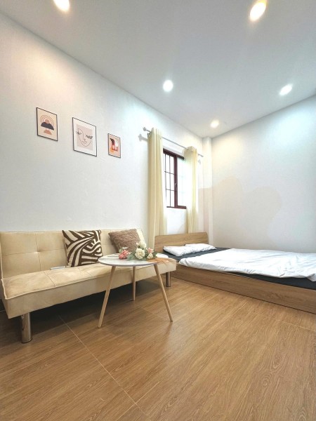 NHÀ TRỌ MỚI XÂY - FULL NỘI THẤT NGAY CẦU VƯỢT HOÀNG HOA THÁM