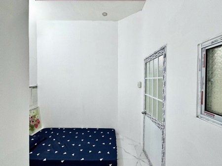 PHÒNG GIÁ RẺ – HẺM 1135 HUỲNH TẤN PHÁT, Q7