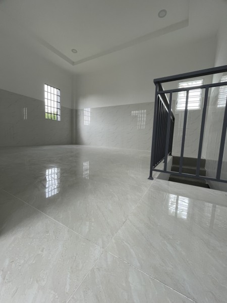 Còn 1 phòng mới, sạch sẽ, gần ngã 4 Mỹ Phước Tân Vạn, Phạm Ngọc Thạch