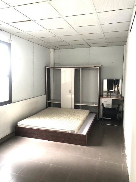 Cho thuê phòng ở tầng 3 khép kín