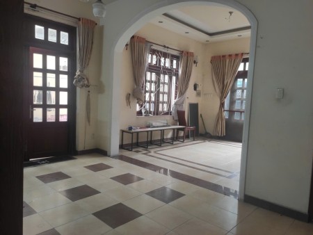 Cho thuê phòng biệt thự Quận 2 giá 3.5tr/tháng gần đảo Kim Cương miễn phí nước.