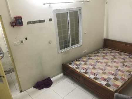 Phòng trọ ngõ 26 Doãn Kế Thiện gần các trường đại học,chợ đồng xa Diện tích 17m2 gía 2.5tr