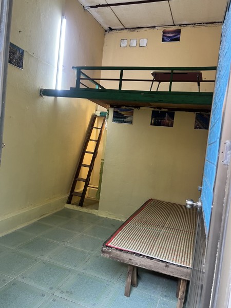 Phòng trọ rẻ vệ sinh an ninh tốt. Có không gian thoáng, giao thông tốt vị trí gần các trường ĐH CĐ