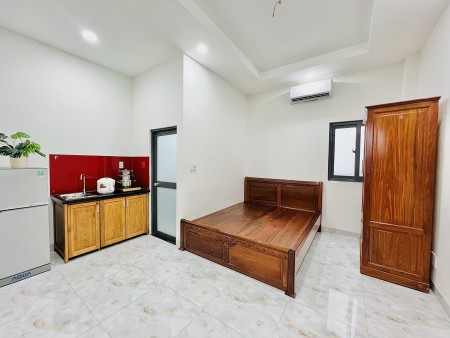 PHÒNG CAO CẤP NGAY CỘNG HÒA – 5’ ĐI ETOWN – GIÁ TỐT