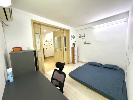 PHÒNG TRỌ TÁCH BẾP CÓ CỬA SỔ THOÁNG MÁT NGAY NGÃ TƯ BẢY HIỀN GẦN QUẬN 10