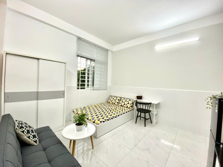 TRỌ BÌNH THẠNH GẦN CHỢ BÀ CHIỂU, ĐH VĂN LANG CỬA SỔ THOÁNG SÁNG - NƠ TRANG LONG BÌNH THẠNH