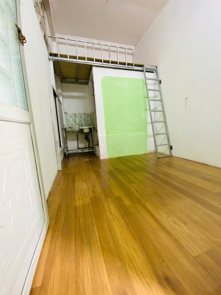 PHÒNG TRỌ CÓ GÁC , MÁY LẠNH SẴN CAO ĐẲNG ĐẠI VIỆT GÁI RẺ