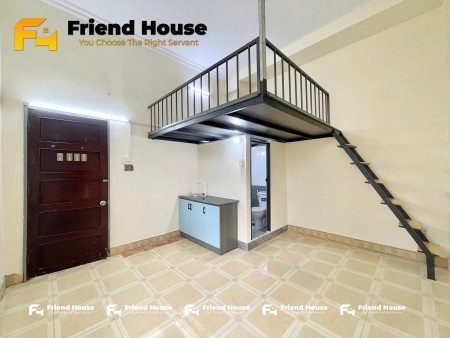 Trống sẵn 1 Phòng Có Gác Rộng 25m2