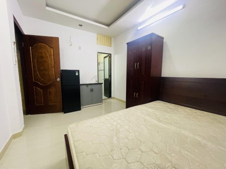 Quận 10 cho thuê phòng mặt tiền trung tâm đủ tiện nghi giá rẻ 3,8tr như hình chụp